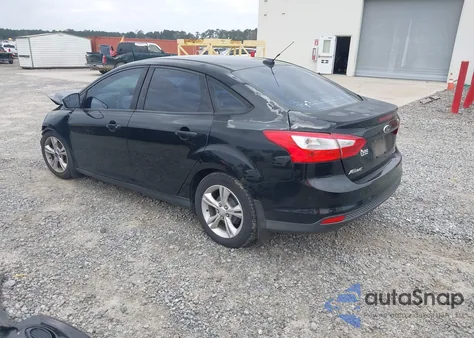 2014 Ford Focus Se z USA, uszkodzony, nr VIN 1FADP3F23EL227749
